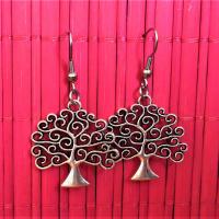 Boucles d oreilles arbre de vie argentees 2 