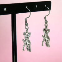 Boucles d oreilles bambi faon theme enfance breloque couleur argentee 6 photoroom