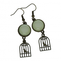 Boucles d oreilles cage a oiseau en bronze cabochon en resine vert couleur argente 5 