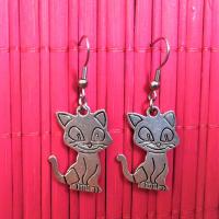 Boucles d oreilles chat argente souriant 1 