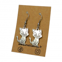 Boucles d oreilles chat assis breloque argentee 3 