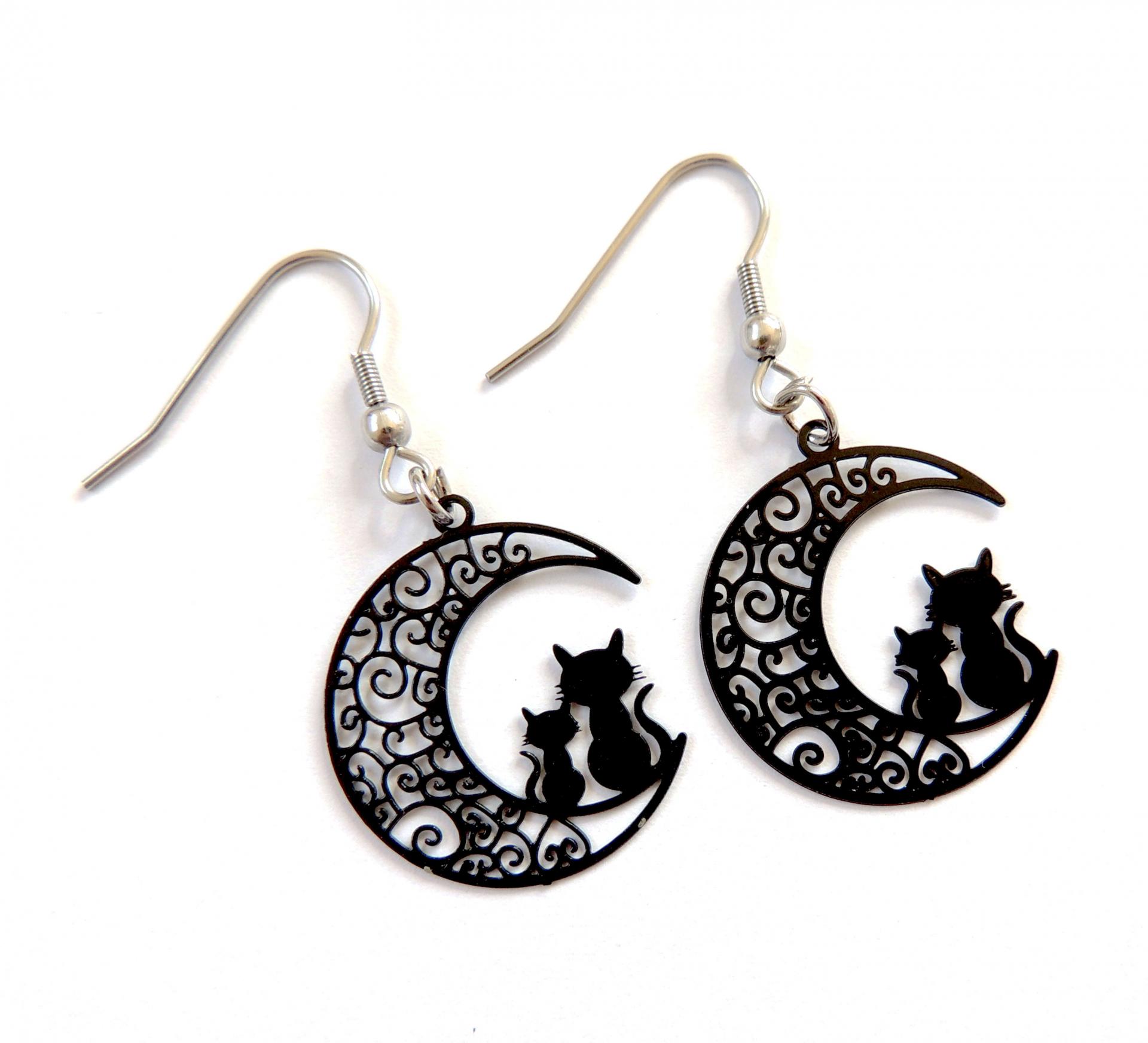 Boucles d'oreilles chat noir chat blanc 20,00 €