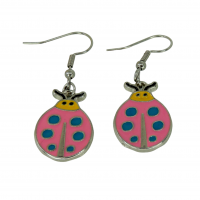 Boucles d oreilles coccinelle couleur rose et bleu breloque argentee email 6 photoroom