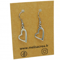 Boucles d oreilles coeur creux couleur argentee 9 