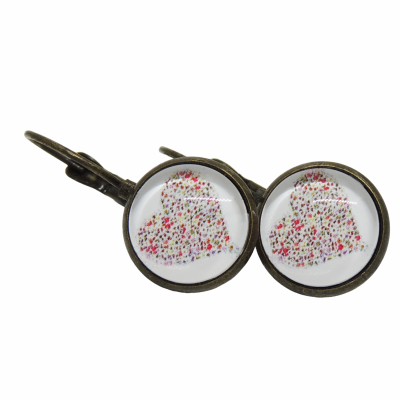 Boucles d oreilles de style dormeuse fleurs coeurs sur fond blanc support en lation bronze sans nickel 1 