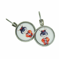 Boucles d oreilles de style dormeuse poupee kokeshi kimono rouge a fleurs 3 