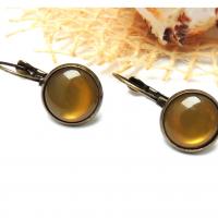 Boucles d oreilles dormeuse bronze cabochon en resine marron kaki 1 
