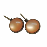 Boucles d oreilles dormeuse cabochon saumon uni en bronze 3 photoroom