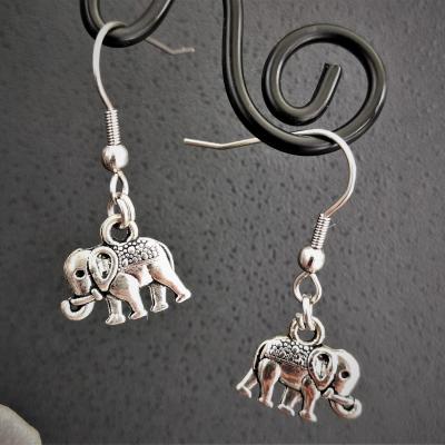 Boucles d oreilles elephants 10 