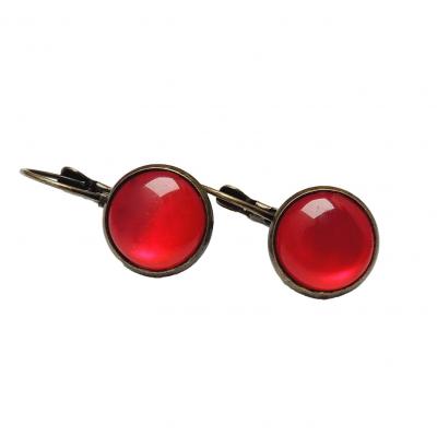 Boucles d oreilles en bronze cabochon en resine rouge