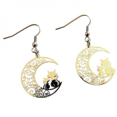 Boucles d oreilles estampe chat sur la lune 3 photoroom