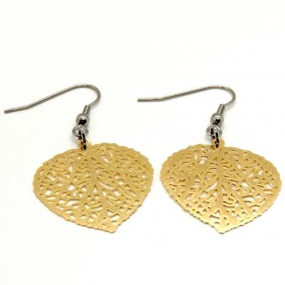 Boucles d oreilles estampe feuille coeur dorees