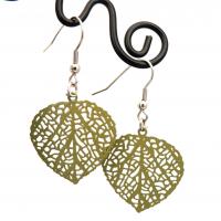 Boucles d oreilles feuille coeur kaki 4