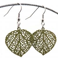Boucles d oreilles feuille coeur kaki 5