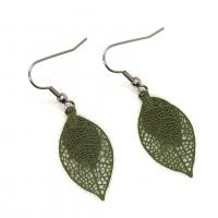 Boucles d oreilles feuille kaki 3