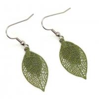 Boucles d oreilles feuille kaki 4