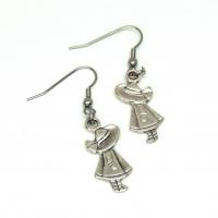 Boucles d oreilles fillette chapeau impair recto verso argente