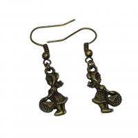 Boucles d oreilles fillette petit chaperon rouge et son panier recto verso photoroom 1 