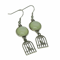 Boucles d oreilles pendante breloque cage a oiseaux cabochon en verre en resine vert d eau 1 
