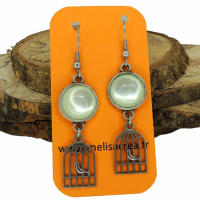 Boucles d oreilles pendante breloque cage a oiseaux cabochon en verre en resine vert d eau 24 