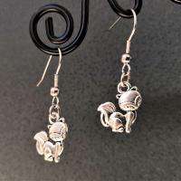 Boucles d oreilles renard argentees 1 