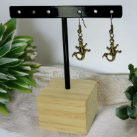 Boucles d oreilles salamandre lezard couleur bronze breloque en laiton 6 photoroom