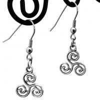 Boucles d oreilles triskell pendante 1