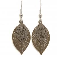Bouclesd oreilles pendantes feuille estampe marron gris kaki