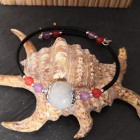 Bracelet en pate polymere perle blanche feuille argentee 3 