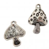Breloque argentee champignon theme halloween 28x18mm 2 