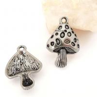 Breloque argentee champignon theme halloween 28x18mm 3 