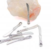 Breloque argentee couteau 2 