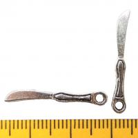Breloque argentee couteau 3 