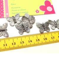 Breloque argentee papillon 30mm 2 