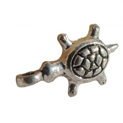 Breloque argentee tortue avec carapace 1 