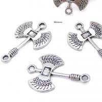 Breloque connecteur argente hache theme halloween 24x16mm 4 