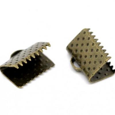 Griffe en bronze pince ruban 10x8mm 1 