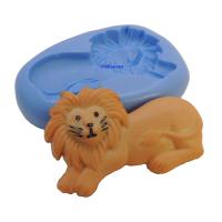 Moule en silicone lion allonge