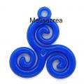 Pendentif acrylique triskel bleu marine
