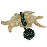Porte cles pomme de touline noir a points bleu et jaune 8 
