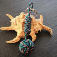 Porte cles pomme de touline vert fonce rose et anis 3 